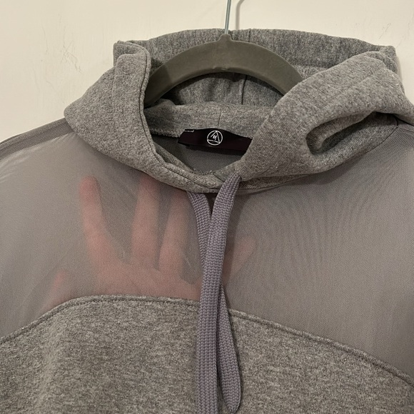 🎈3/$25🎈NWOT Missguided Cropped Hoodie - Picture 3 of 6